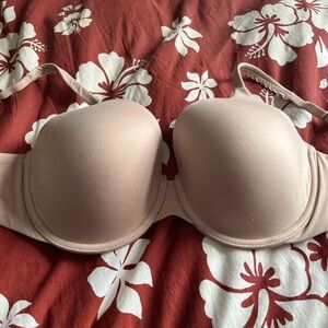 Seamless Nude Bra Victoria’s Secret- perfect coverage